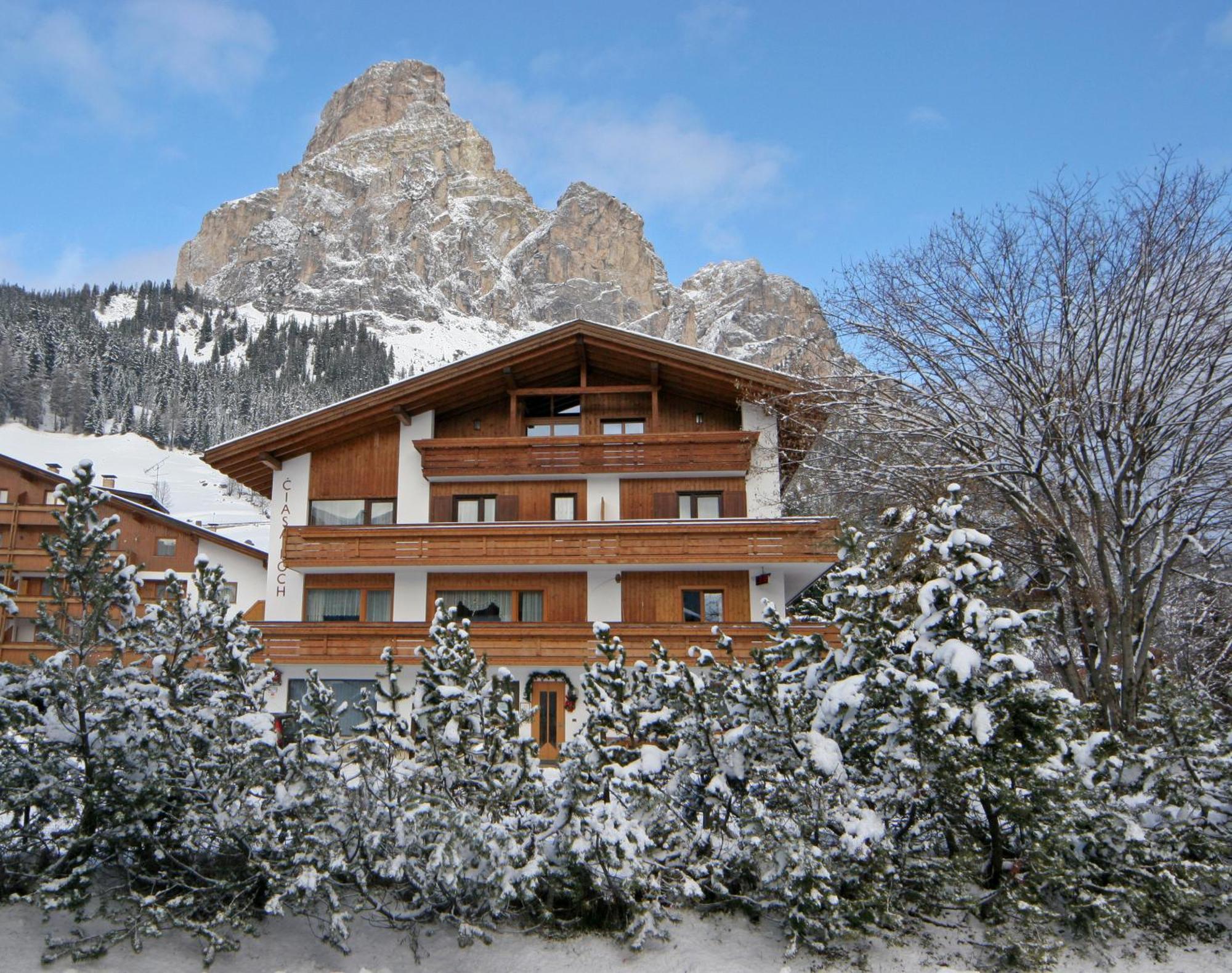 Hotel Ciasa Roch Corvara In Badia Esterno foto